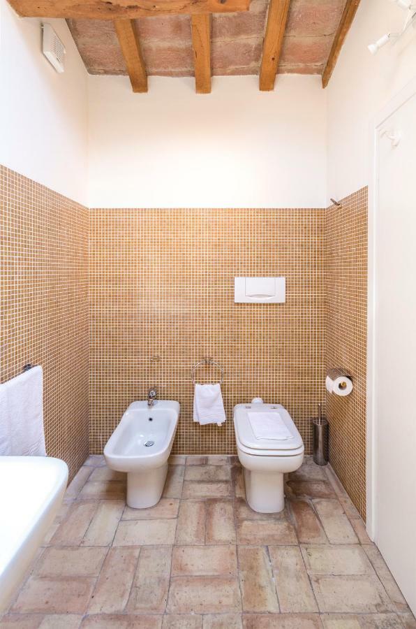 Altabella Panoramic Terrace Apartment โบโลญญา ภายนอก รูปภาพ